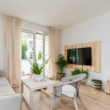 Aqua Przystan 80 - Novum רומיה