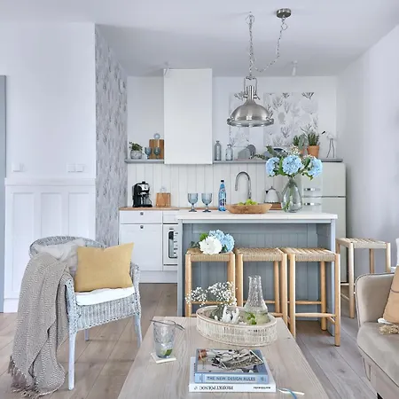 Aqua Przystan 80 - Novum, Przy Aquaparkreda, Z Balkonem I Bezplatnym Parkingiem Apartamento Rumia